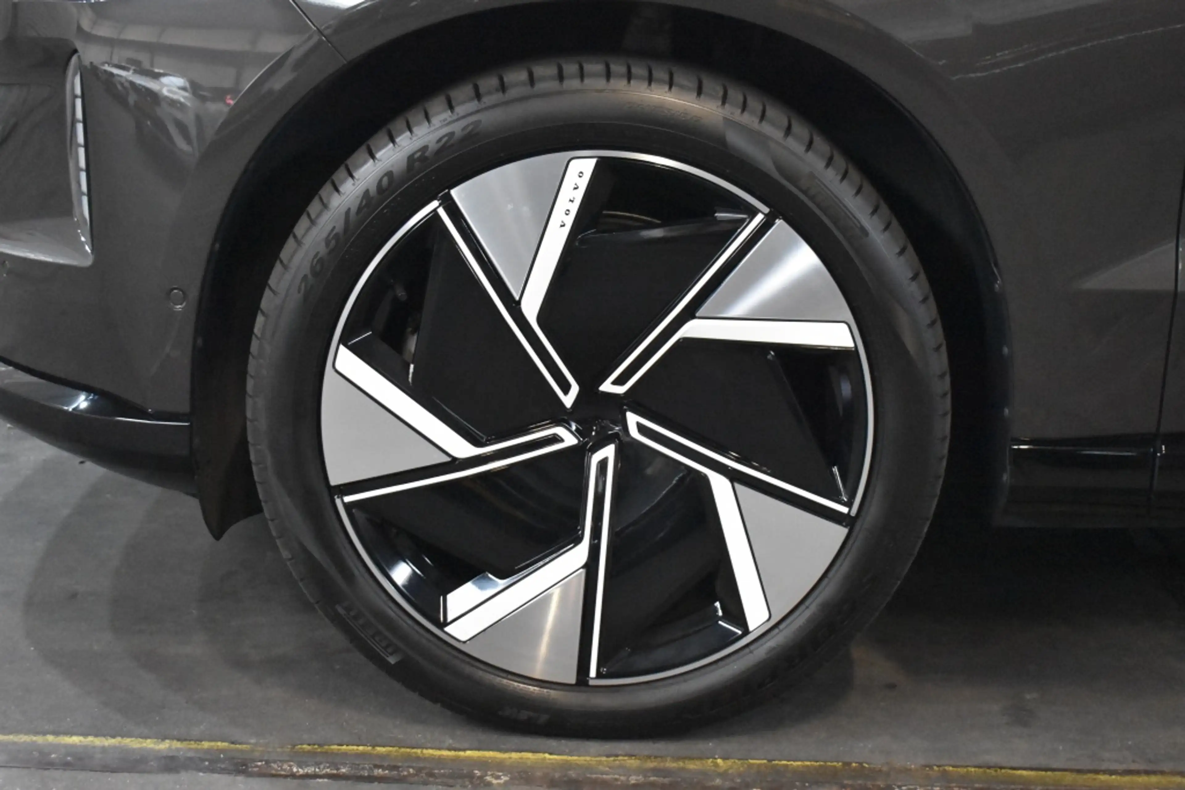 Volvo EX90 Twin Performance Ultra | 517PK/111kWh | 22'' | Luc — photo 7