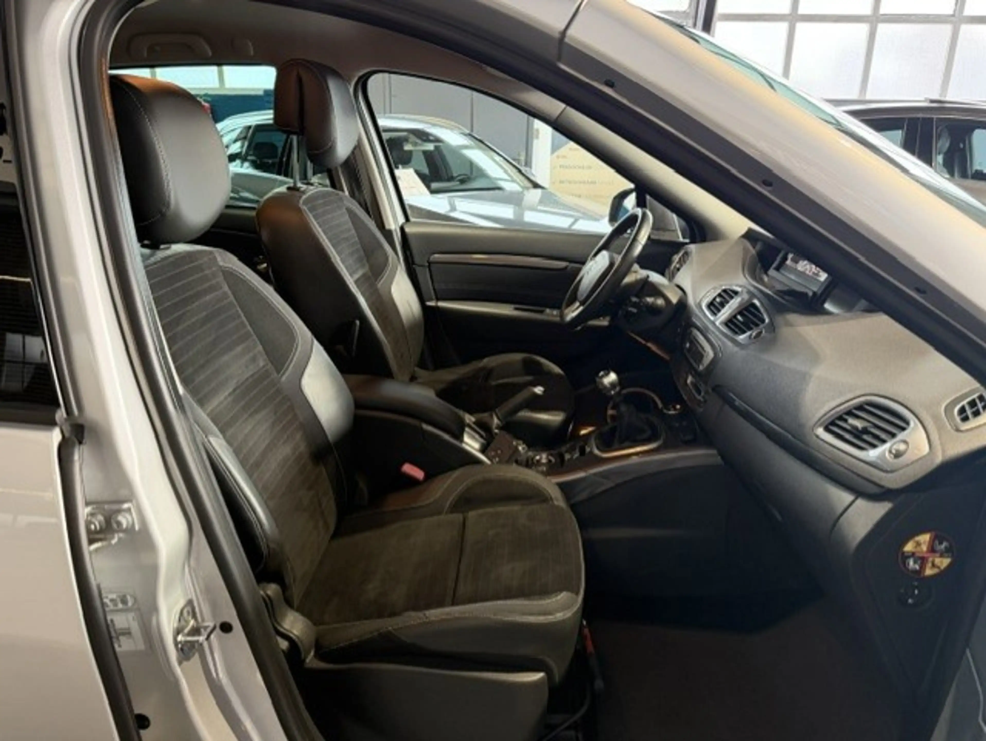 Renault Scenic Xmod 1.2 TCe Bose X Mod|Navi|Cruise|PDC|Clima|Trek — photo 23