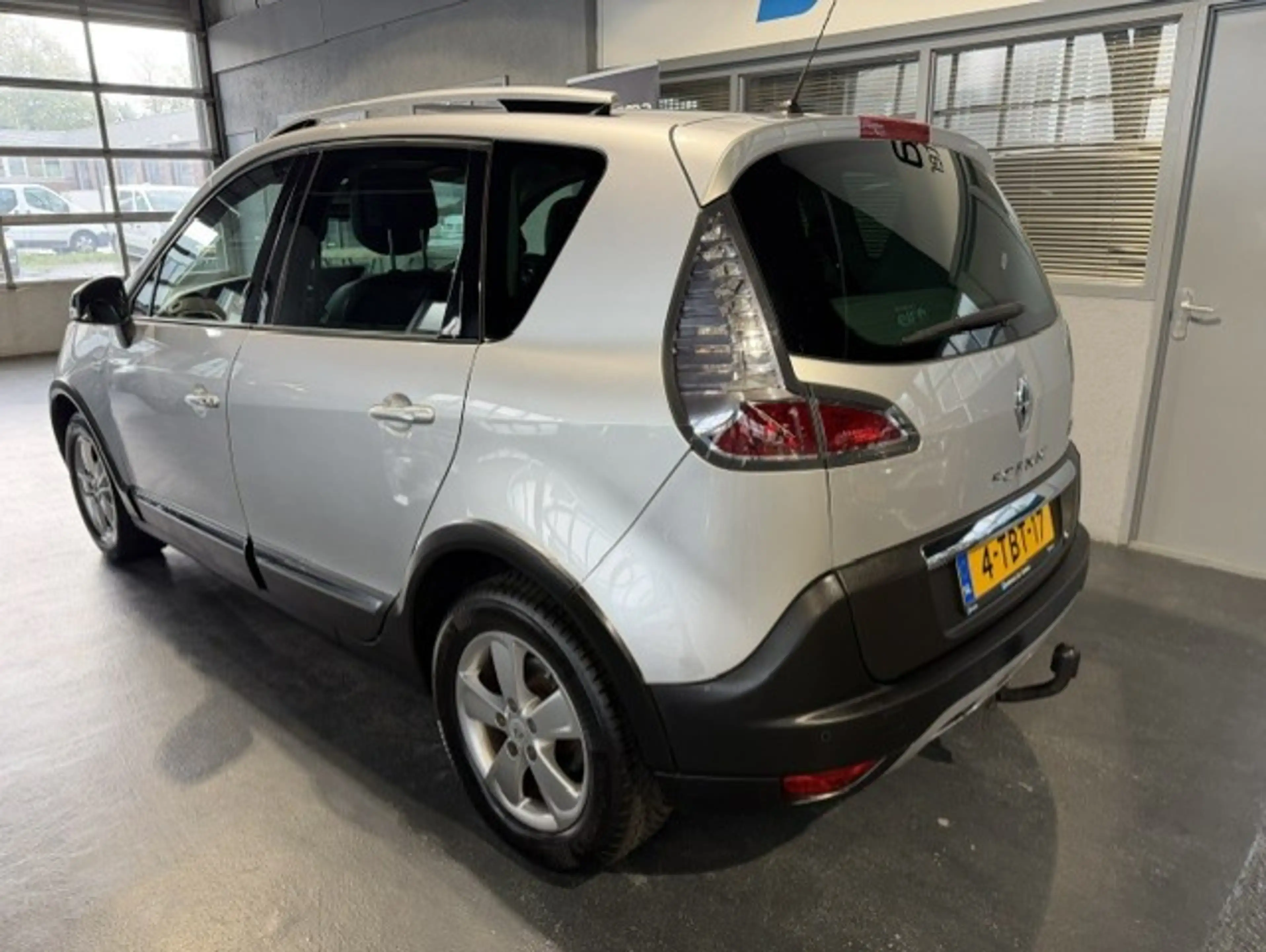Renault Scenic Xmod 1.2 TCe Bose X Mod|Navi|Cruise|PDC|Clima|Trek — photo 3