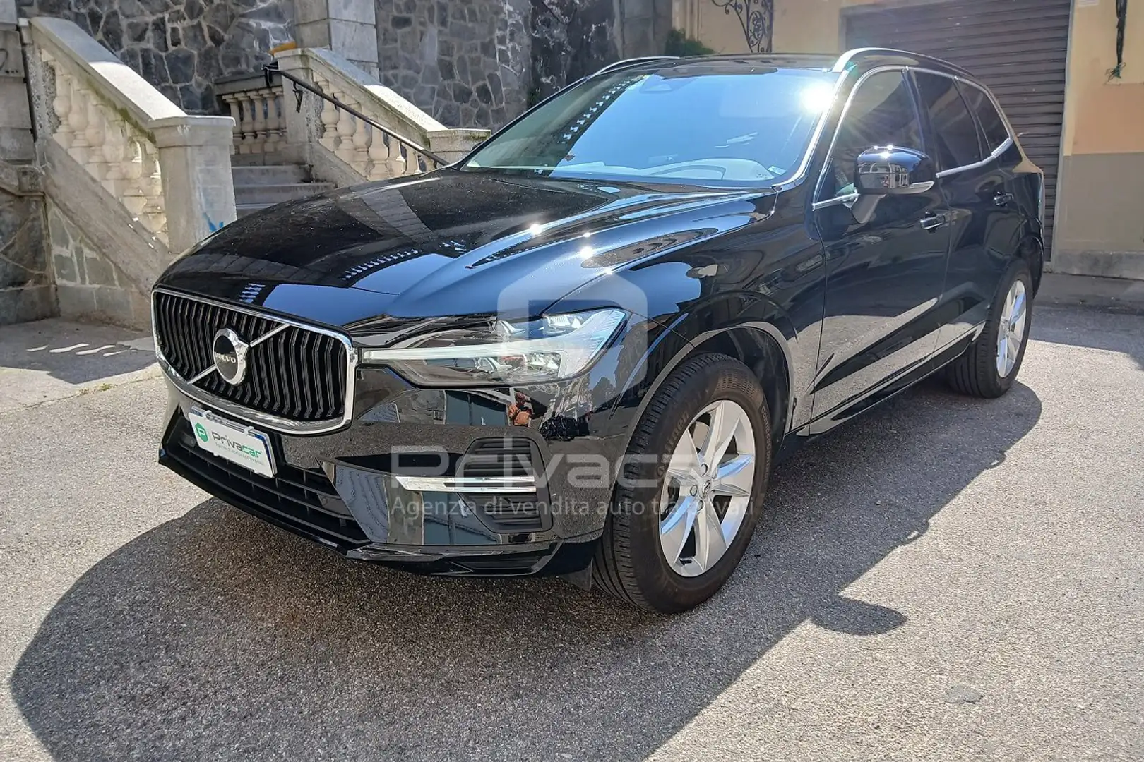 Volvo XC60 XC60 B4 (d) automatico Core N1 Nero - 1