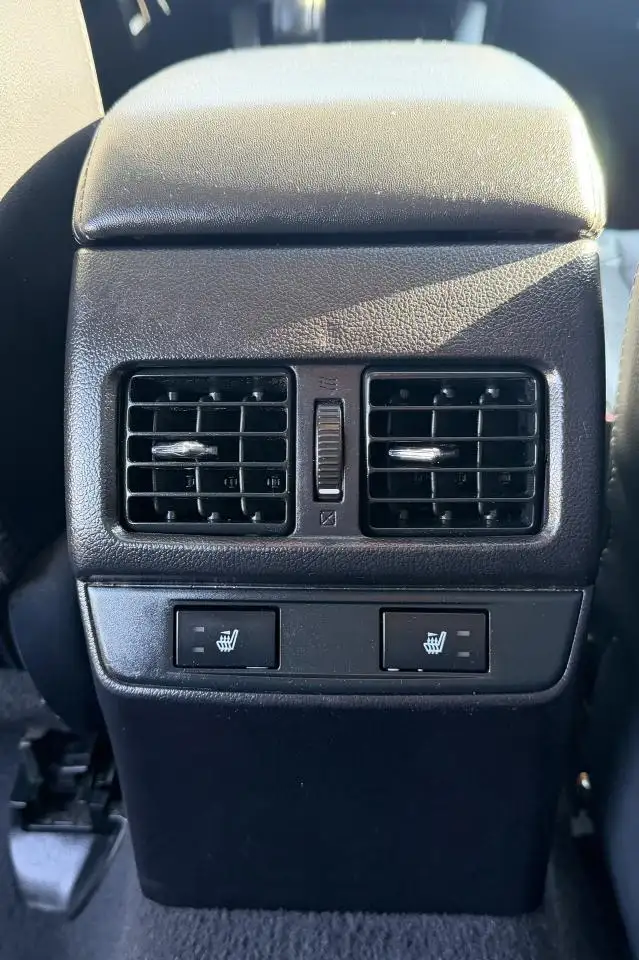 Subaru OUTBACK снимка Subaru OUTBACK