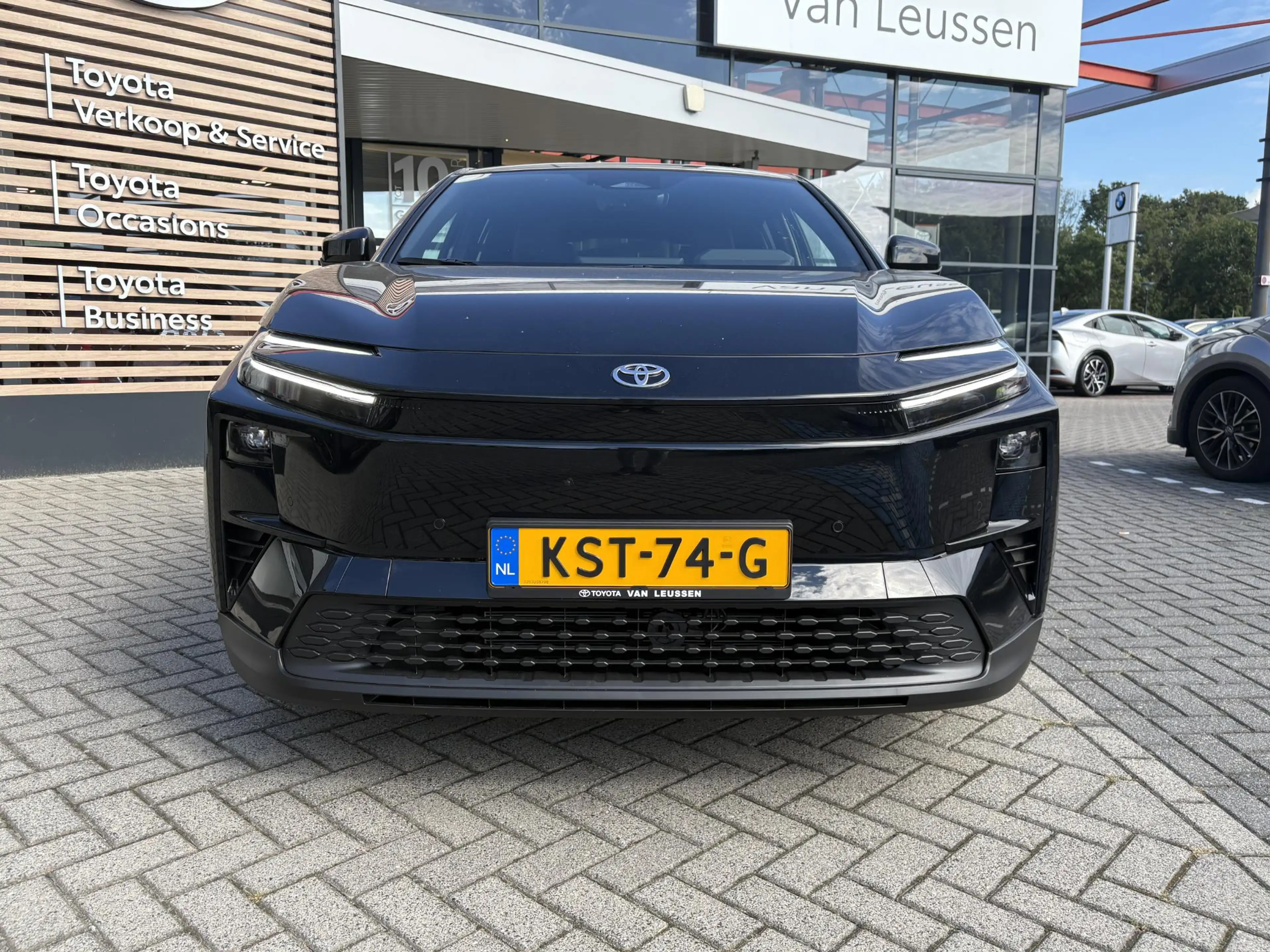 Toyota C-HR+ First Edition 77 kWh NIEUW DIRECT LEVERBAAR! STOEL — photo 3