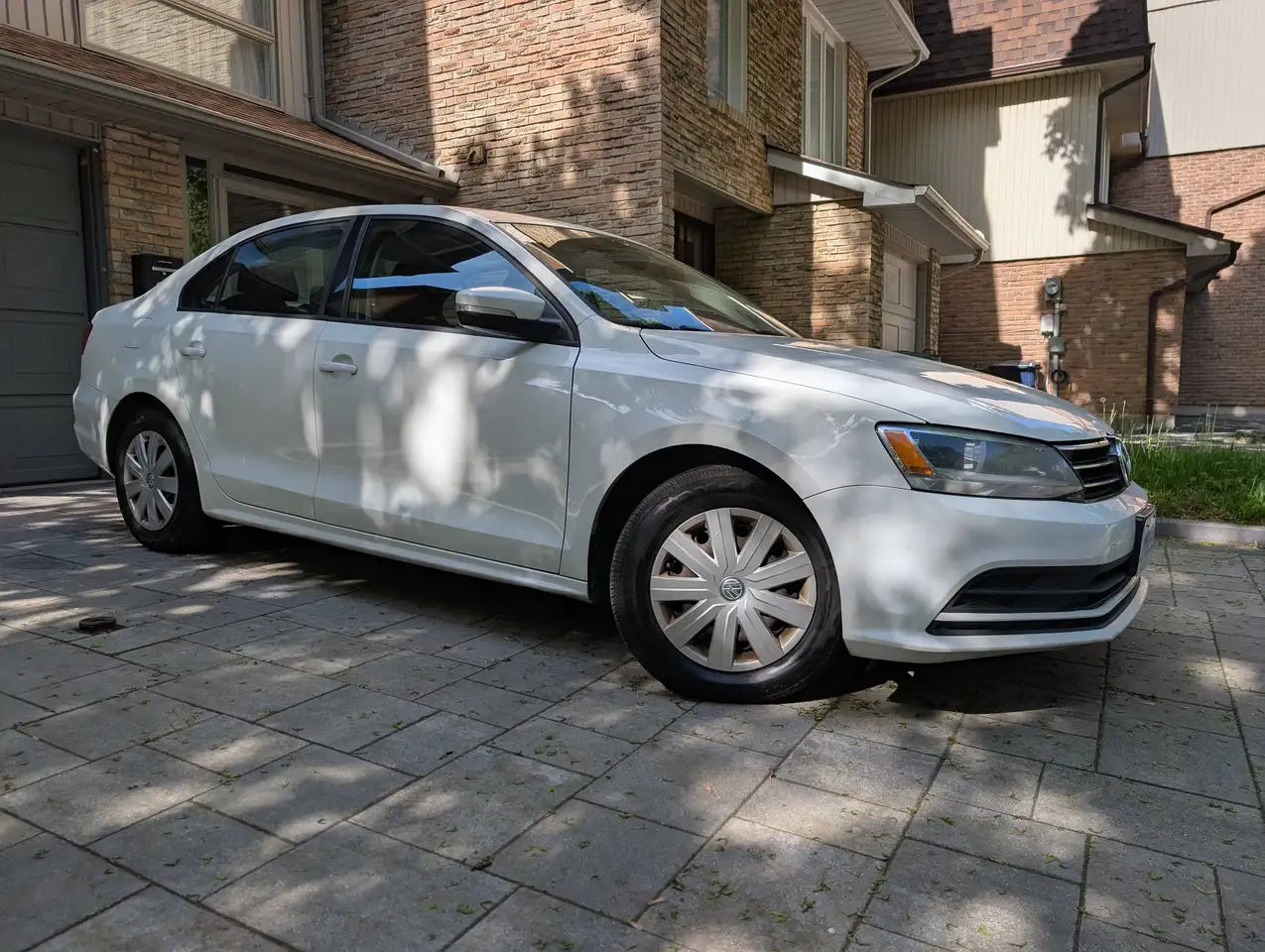 Volkswagen Jetta снимка Volkswagen Jetta