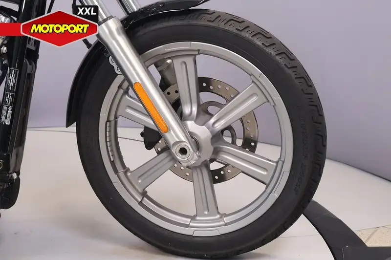 Harley-Davidson Softail - foto 7