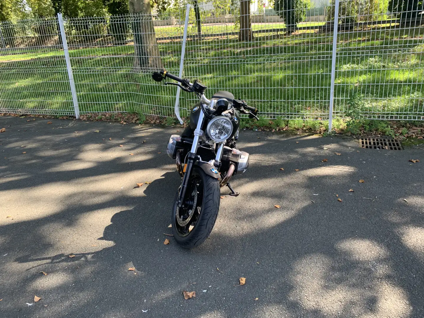 BMW R nineT Schwarz - 2