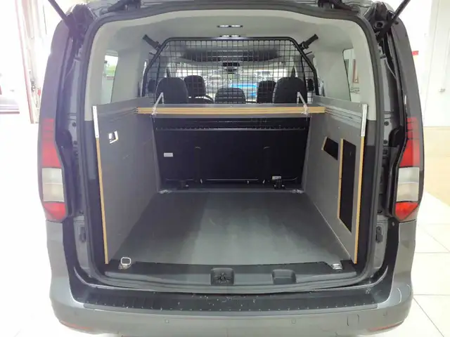 Volkswagen Caddy view 10