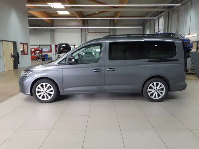 Volkswagen Caddy view 6