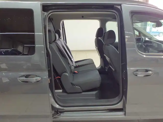 Volkswagen Caddy view 8
