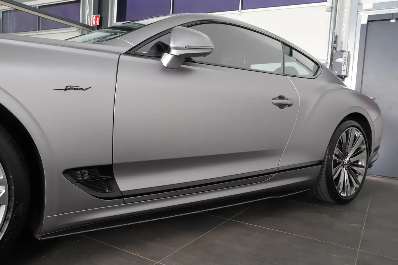 Bentley Continental GT 2024 — фото 11