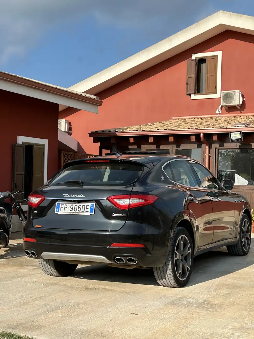 Maserati Levante Granlusso 3.0 V6 motore rifatto da 10.000km - 2
