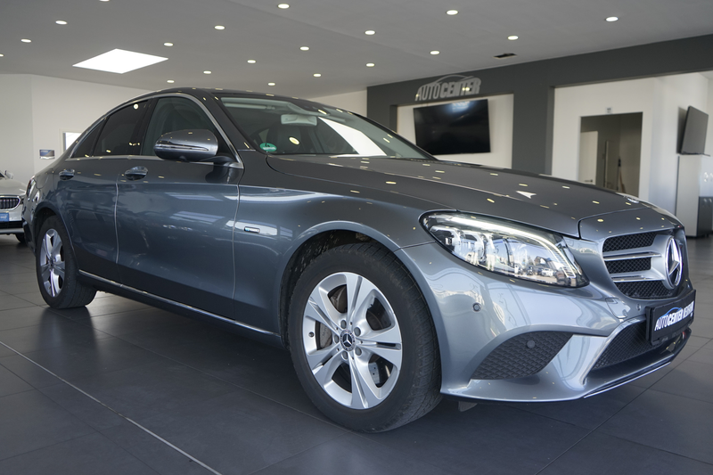 Mercedes-Benz C 300 PANO+KEYLESS+WIDESCREEN+LED+AMBIENTE+NAVI