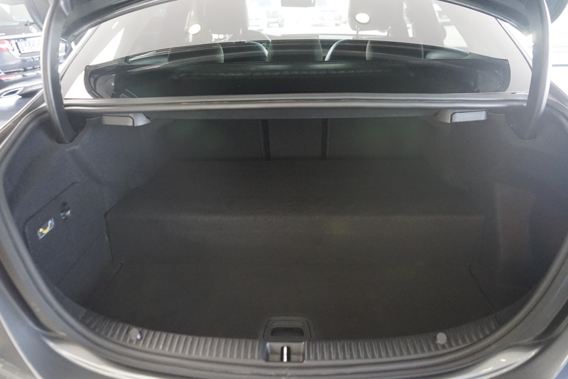 Mercedes-Benz C 300 PANO+KEYLESS+WIDESCREEN+LED+AMBIENTE+NAVI — photo 9