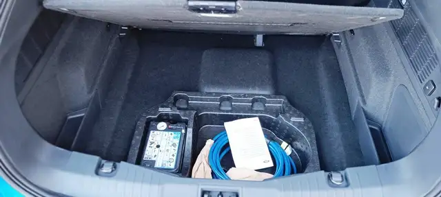 Ford Mustang Mach-E Elektro 88kWh Extended Range AWD Premium Ansicht 7