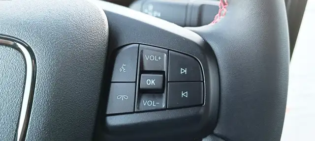 Ford Mustang Mach-E Elektro 88kWh Extended Range AWD Premium Ansicht 16