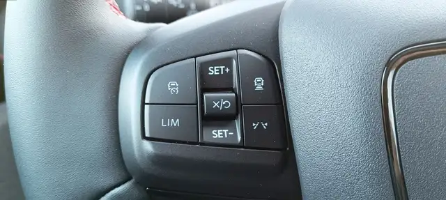 Ford Mustang Mach-E Elektro 88kWh Extended Range AWD Premium Ansicht 17