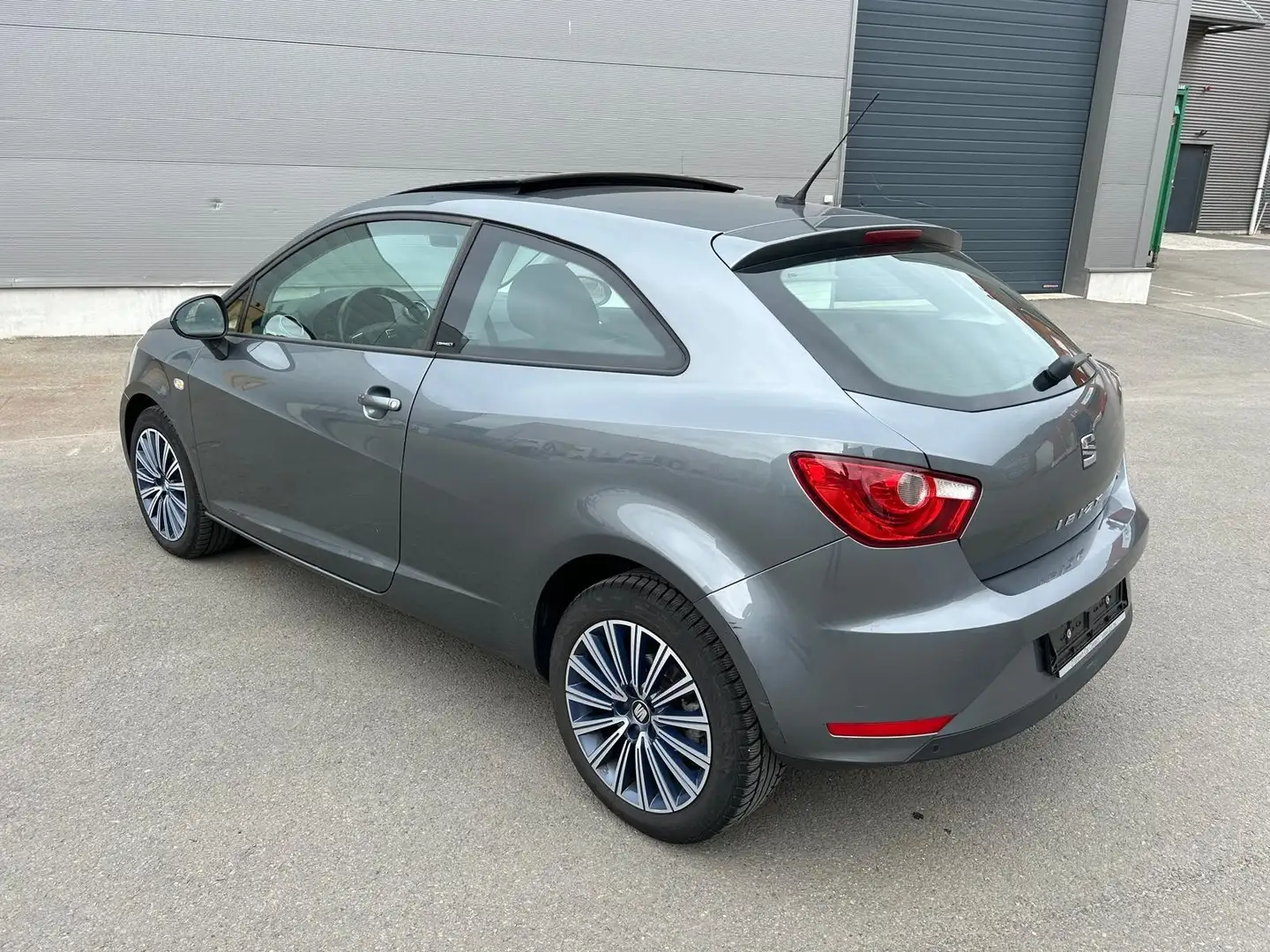 SEAT Ibiza 1.0 TSi Dsg CONNECT - 2