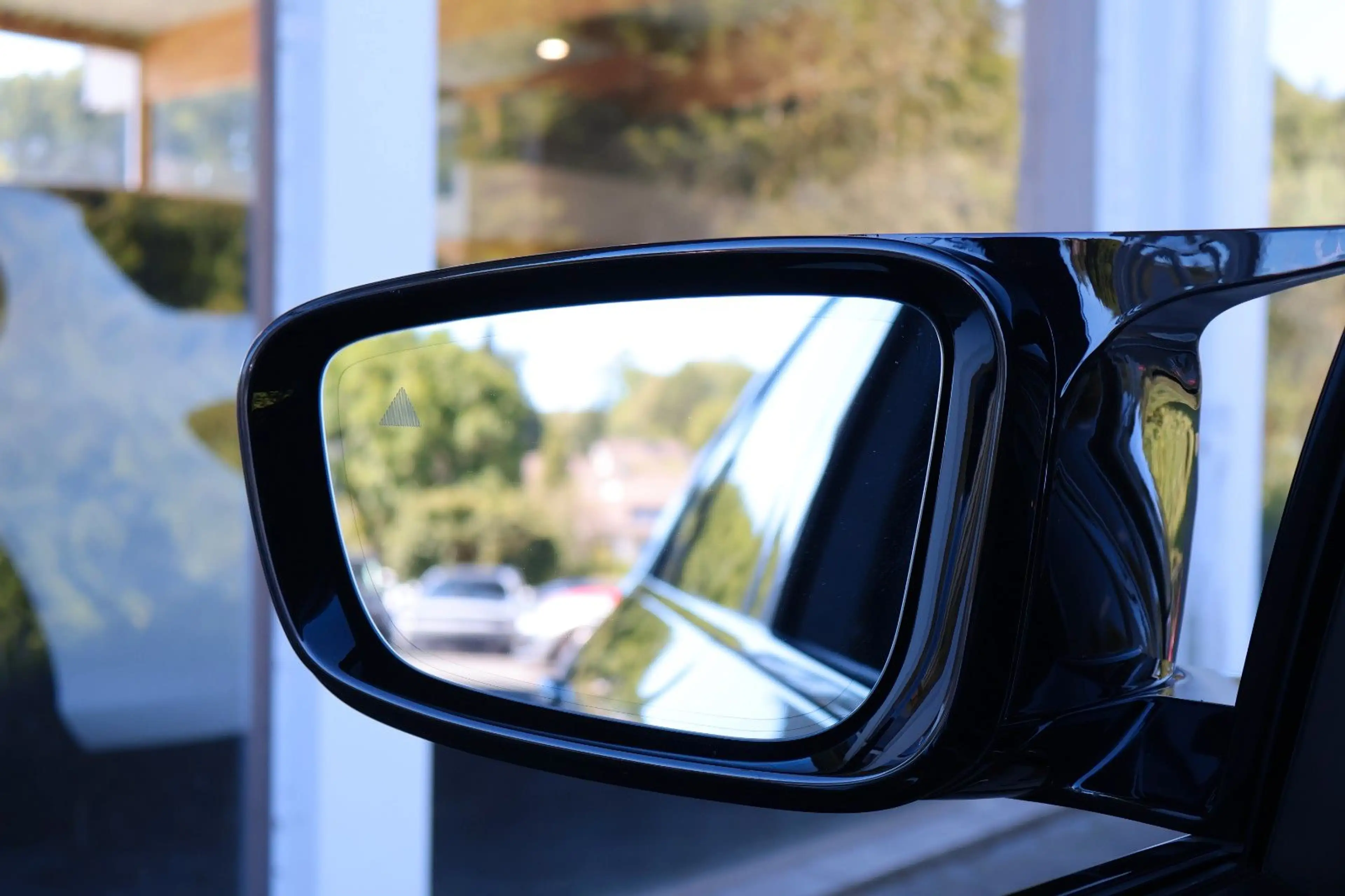 BMW 550 i xDrive/MASSAGE/H&K/360°/HUD/SOFTCLOSE — photo 10