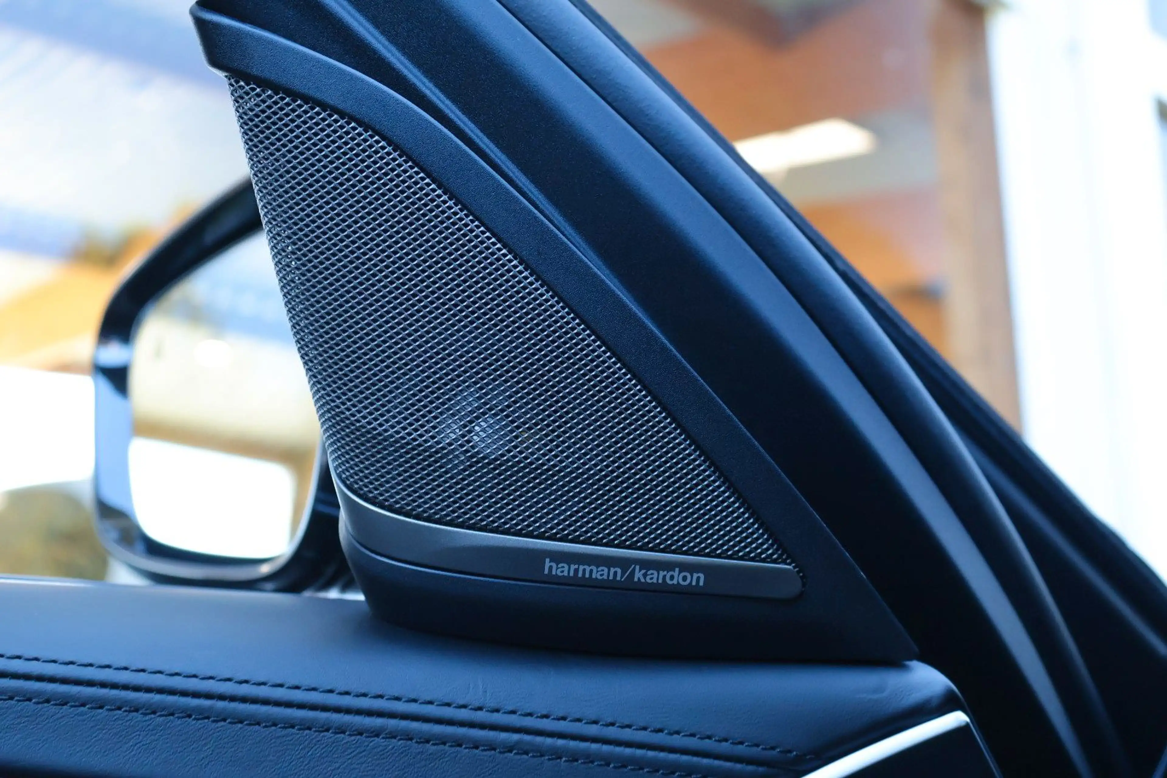 BMW 550 i xDrive/MASSAGE/H&K/360°/HUD/SOFTCLOSE — photo 11