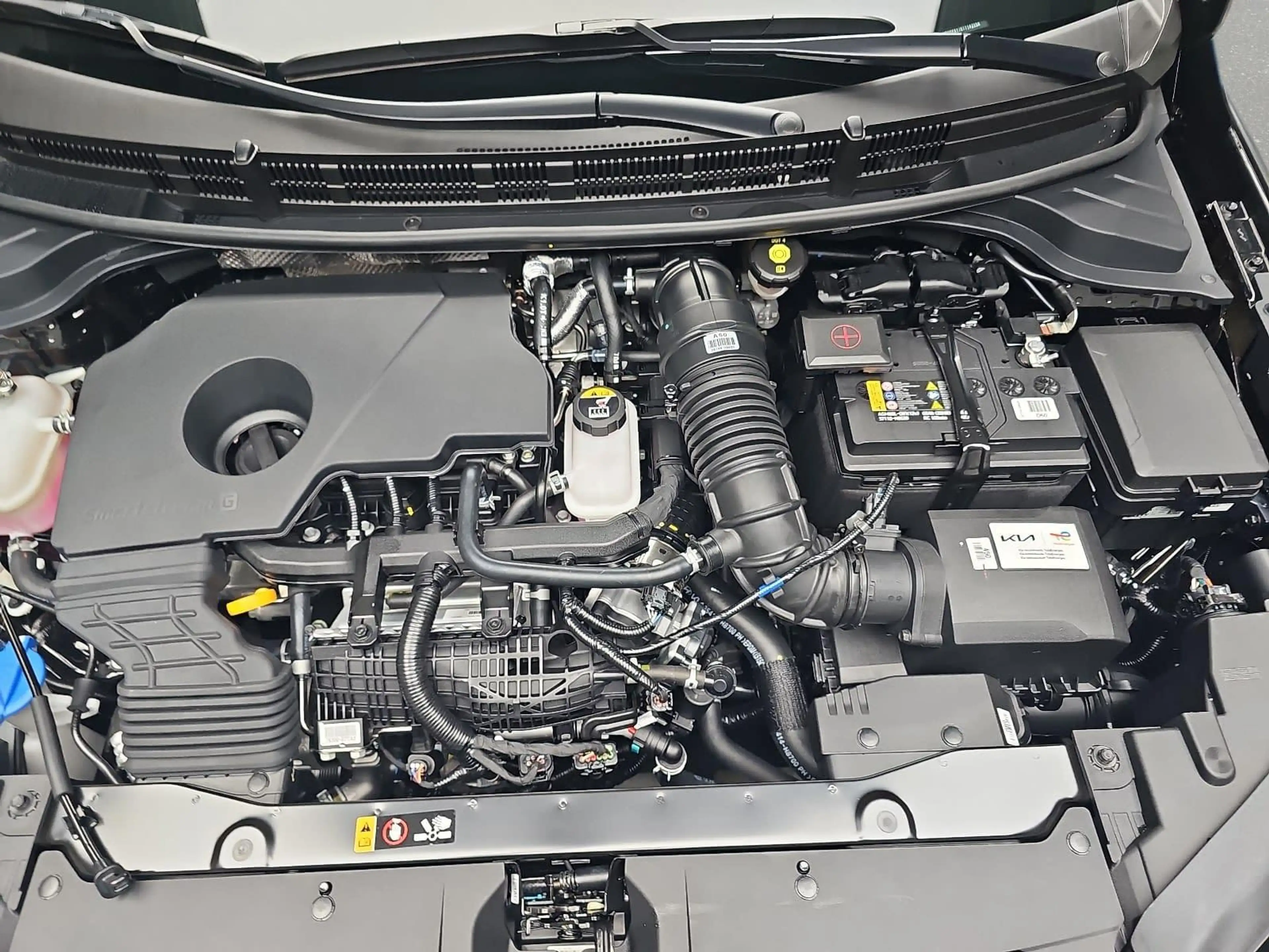 Kia Stonic STONIC 1.0 T-GDI 100 VISION MJ26 SITZH. NAVI — photo 16
