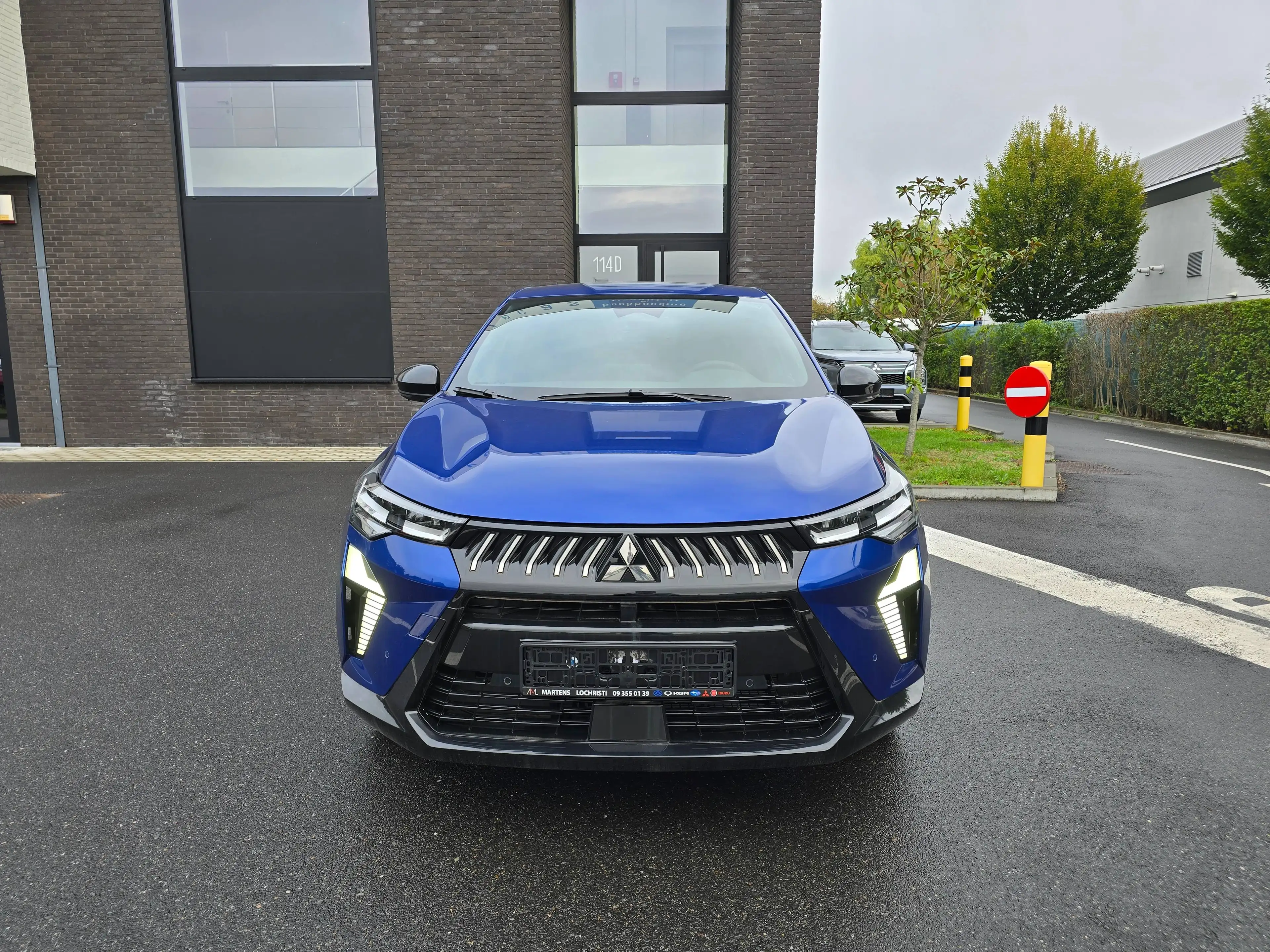 Mitsubishi Grandis GRANDIS INTENSE + — photo 8
