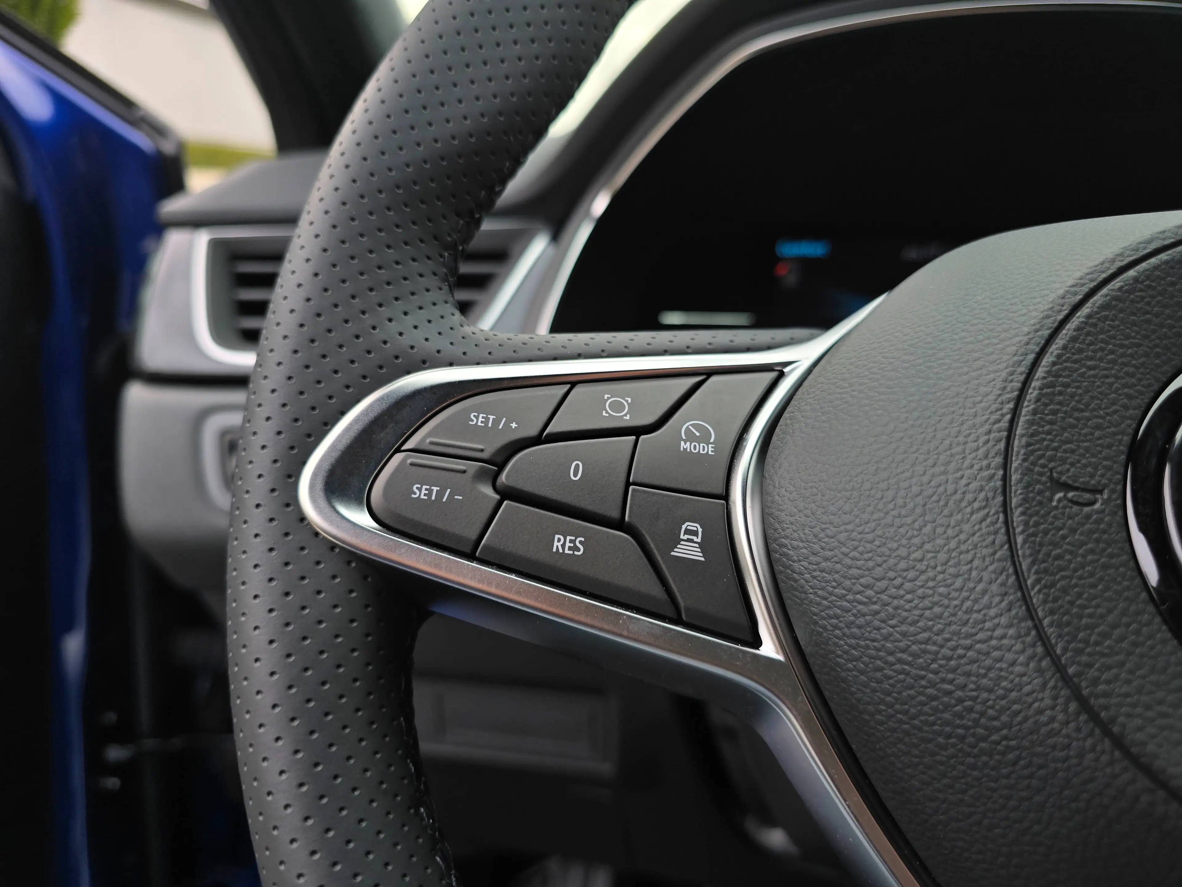 Mitsubishi Grandis GRANDIS INTENSE + — photo 15