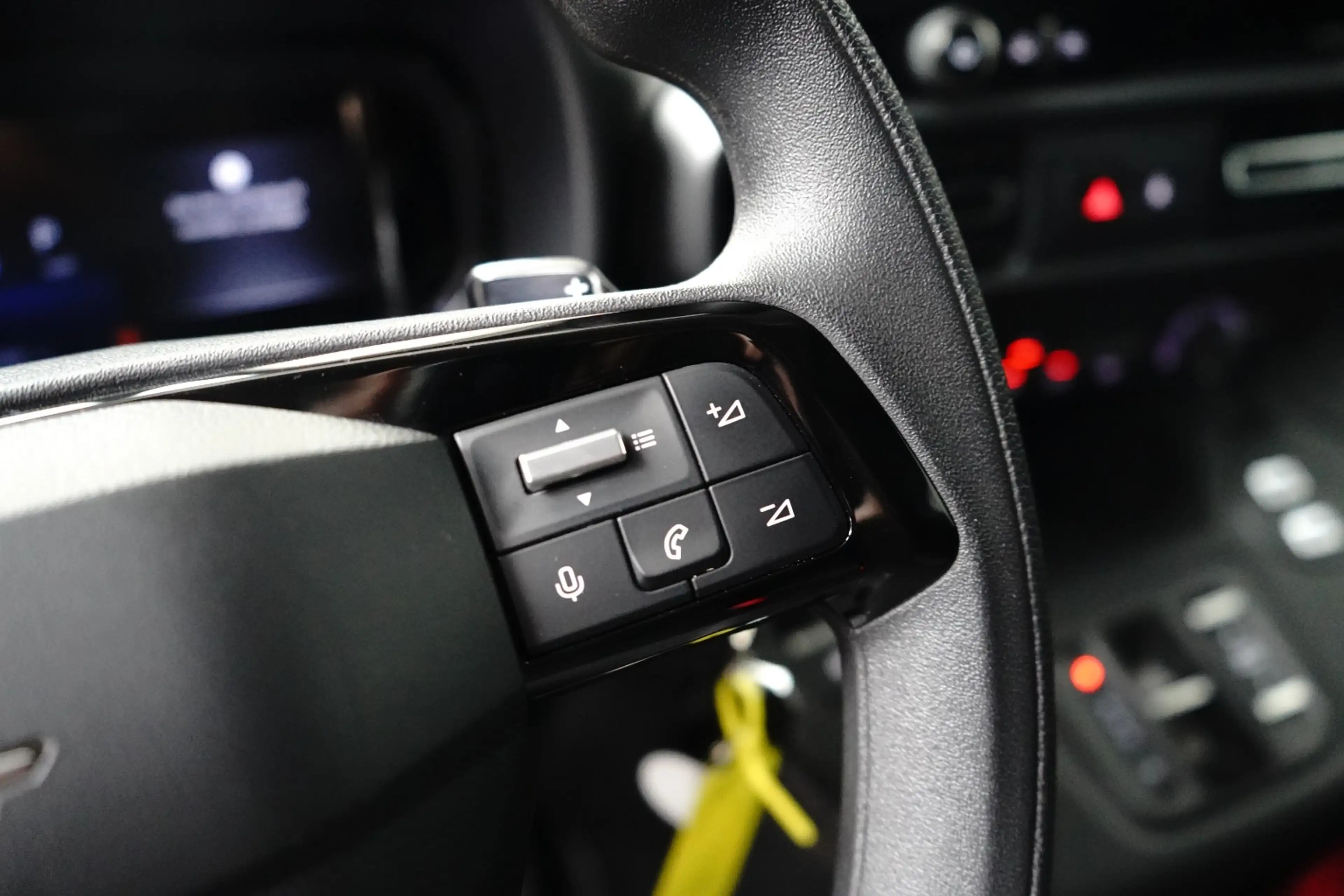 Opel Combo 1.5 BlueHDi 130 EAT8 S&S L1 | Achteruitrijcamera m — photo 10
