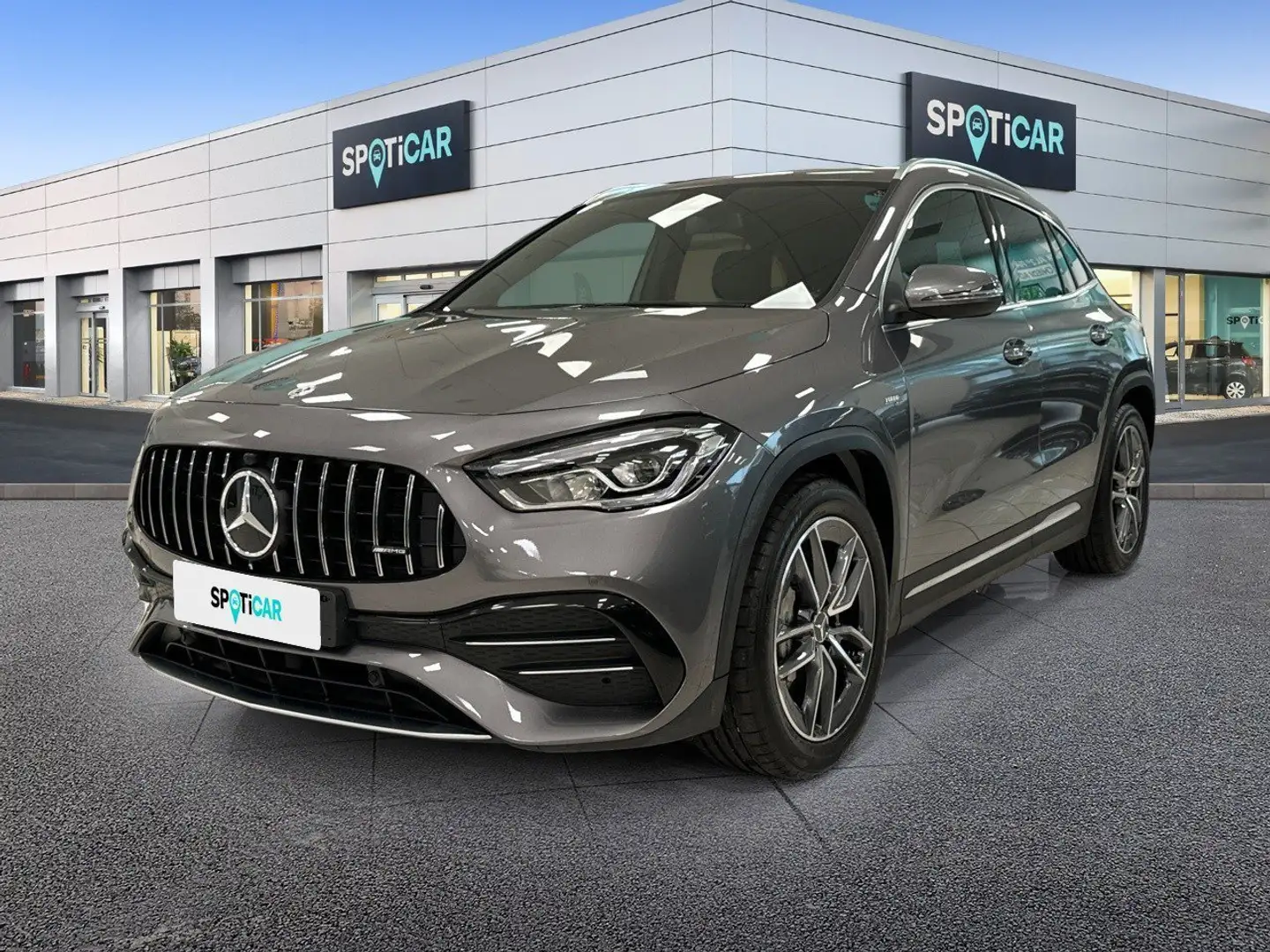 Mercedes-Benz GLA 35 AMG Mercedes-AMG 35 4MATIC Gris - 1