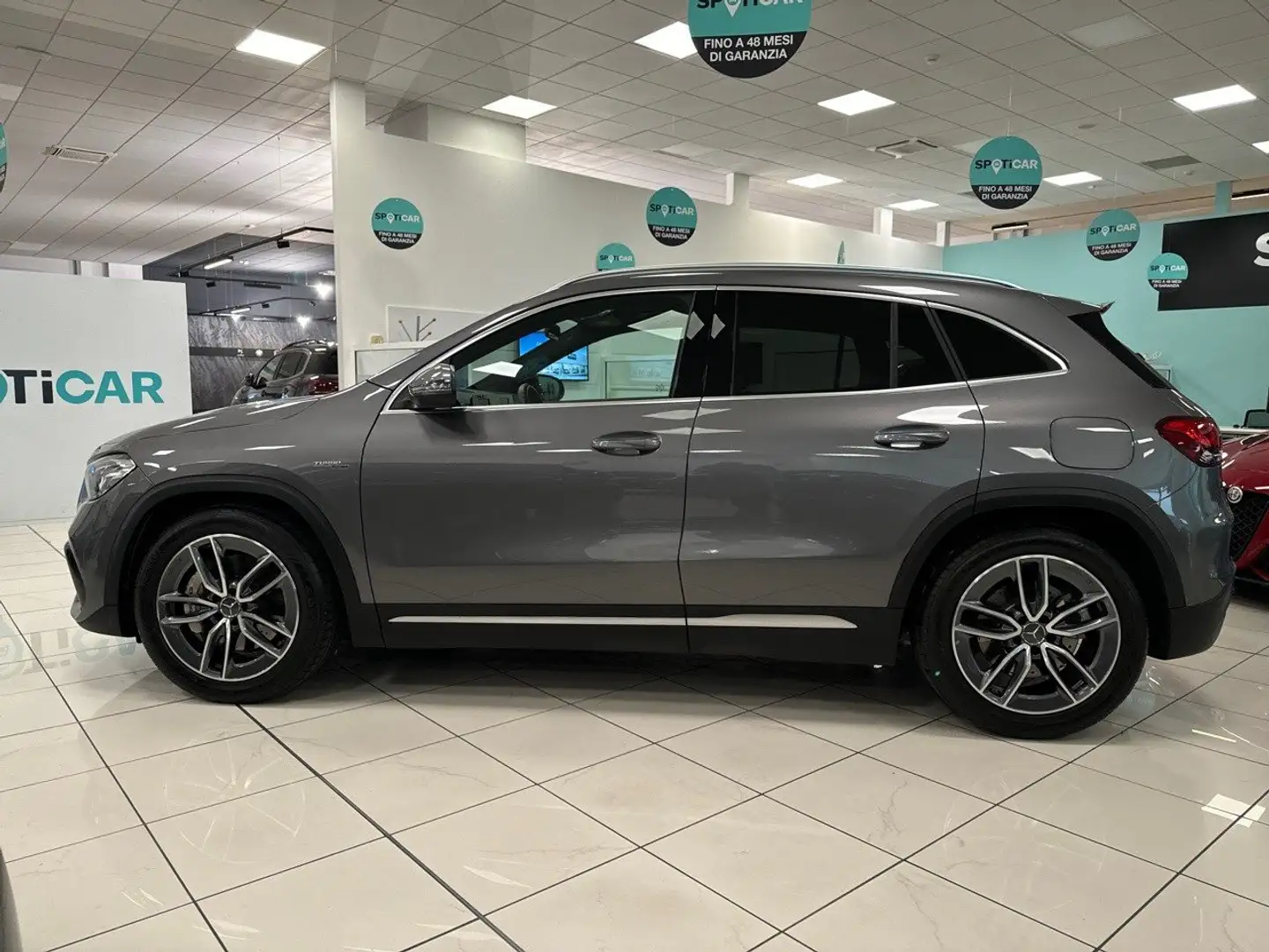 Mercedes-Benz GLA 35 AMG Mercedes-AMG 35 4MATIC Gris - 2