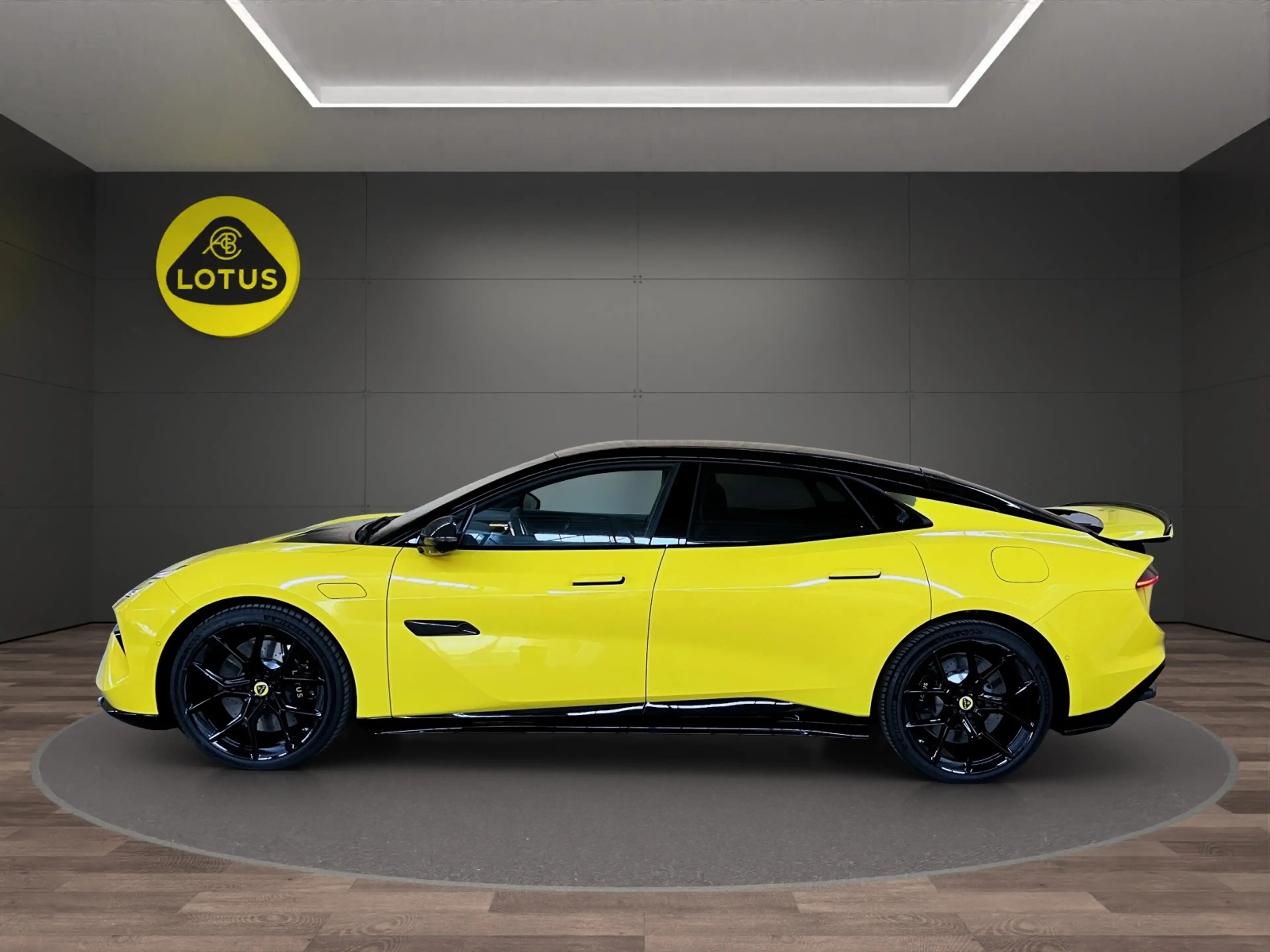 Lotus Emeya S — photo 4