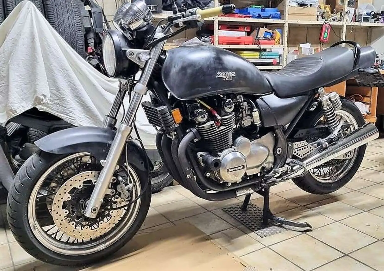 Kawasaki Zephyr 750 ZR 750 C / 750 D1 Naked Bike Schwarz - 2