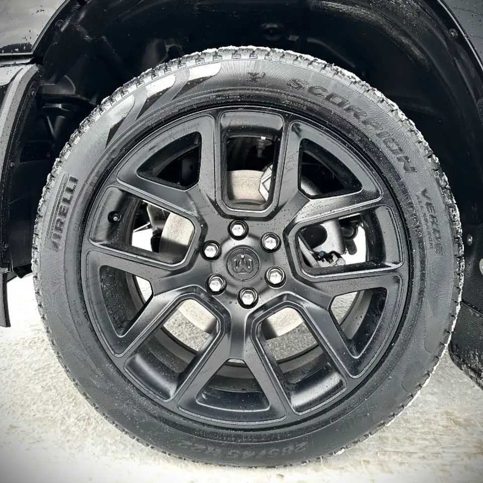 RAM 1500 снимка RAM 1500