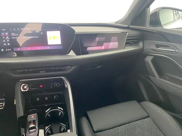 Audi Q5 SUV TDI quattro 150 kW Ansicht 29