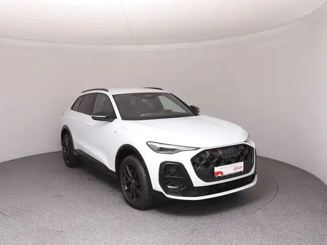 Audi Q5 SUV TDI quattro 150 kW Ansicht 2