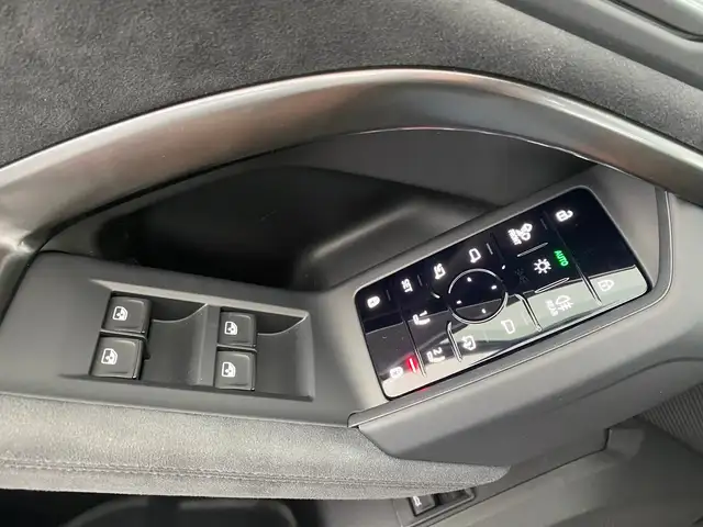 Audi Q5 SUV TDI quattro 150 kW Ansicht 24