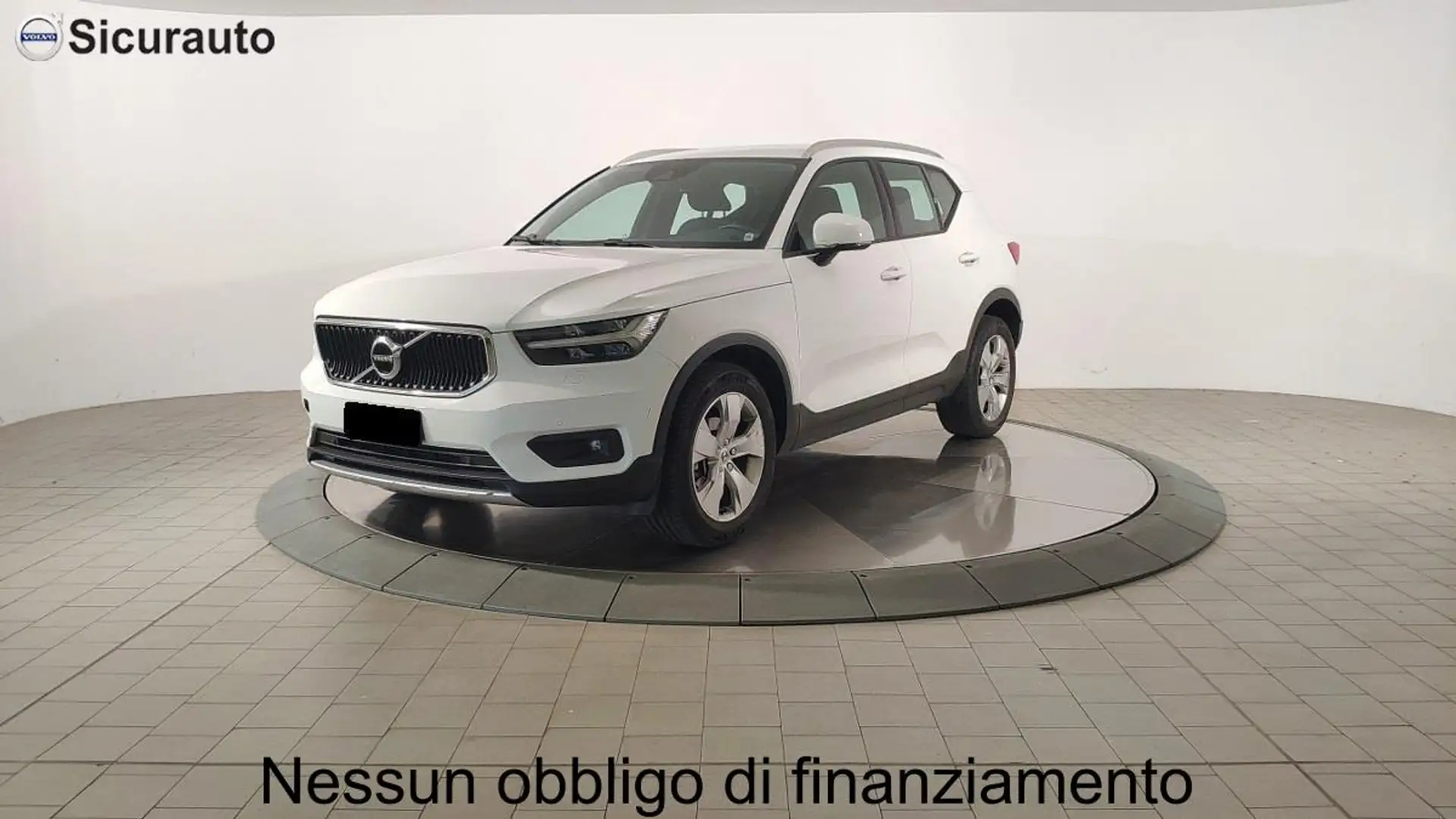 Volvo XC40 T3 Geartronic Momentum Pro Blu/Azzurro - 1