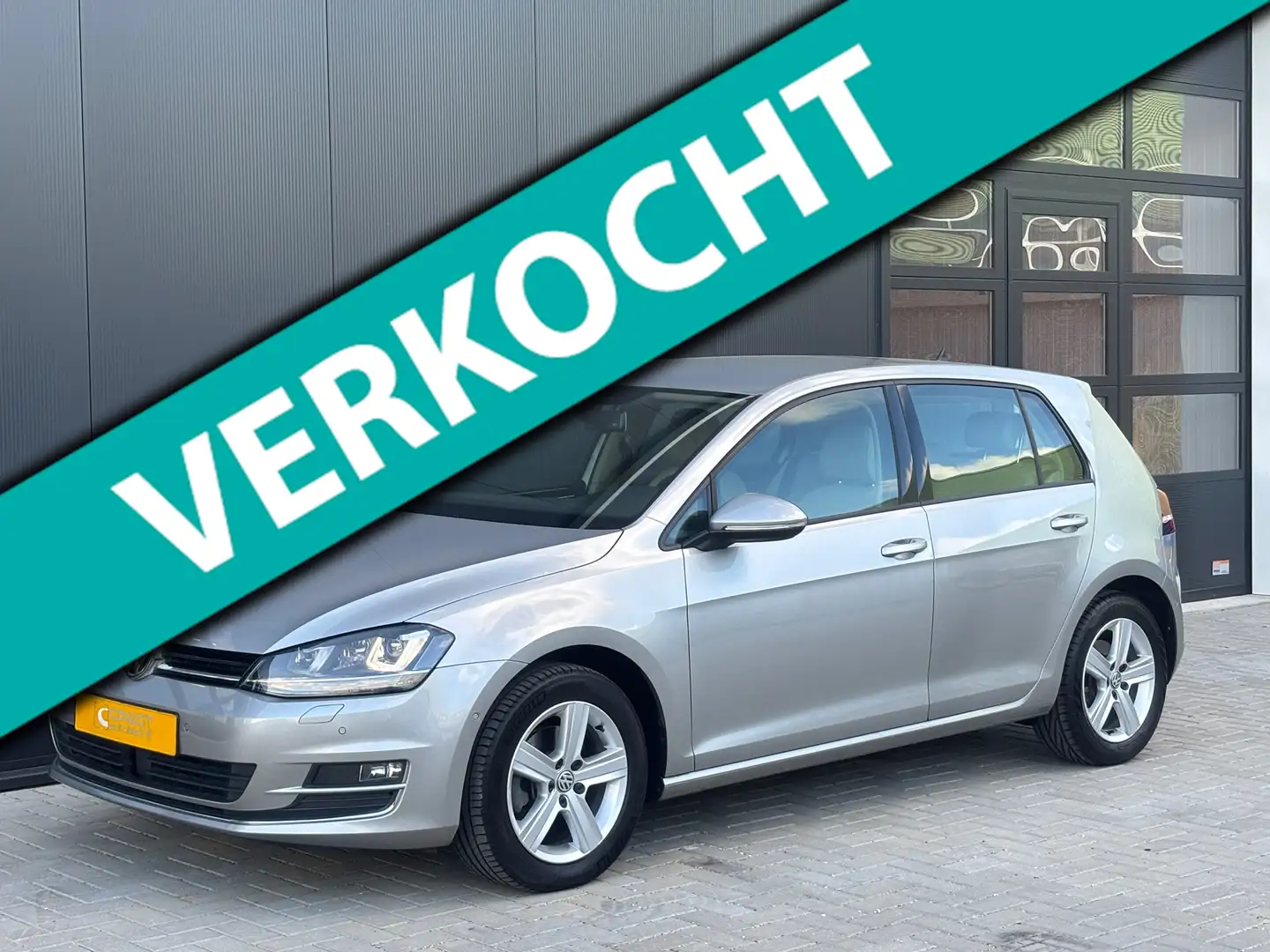 Volkswagen Golf 1.4 TSI ACT Highline 150pk|DSG|ACC|Leder|Camera|1e Grijs - 1