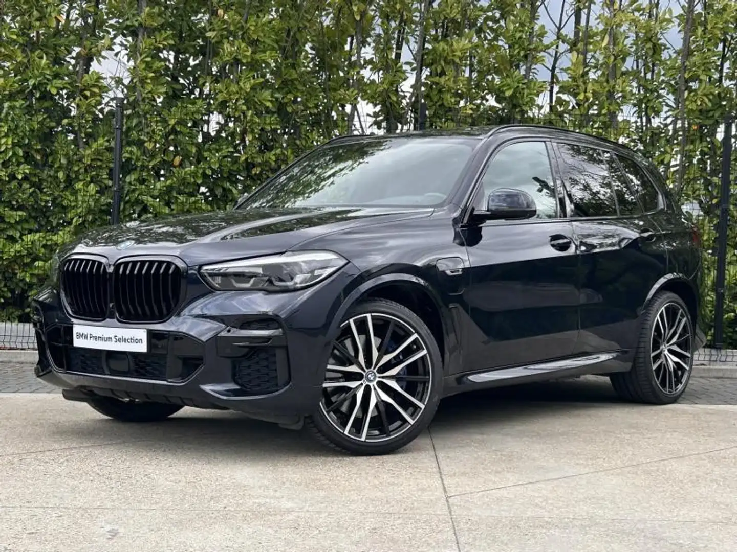 BMW X5 xD 45e Zwart - 1