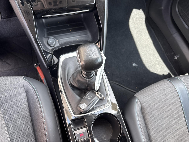 Peugeot 2008 1.2 PureTech Allure Pack | € 7.800,- NETTO! | Airc — photo 15