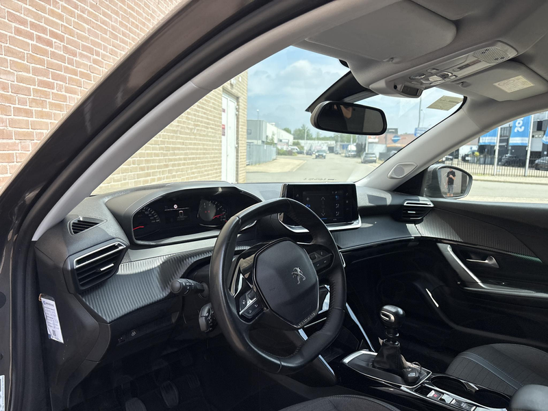 Peugeot 2008 1.2 PureTech Allure Pack | € 7.800,- NETTO! | Airc — photo 3