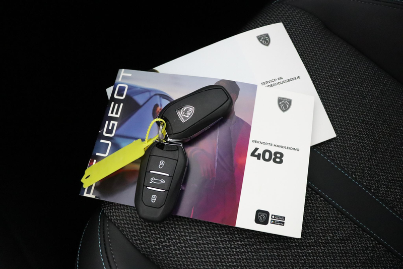 Peugeot 408 1.2 Hybrid 145 e-DCS6 Allure Climate Control | Par — photo 11