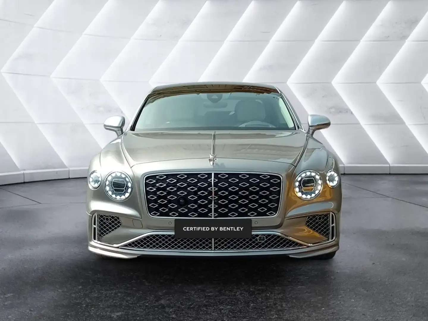 Bentley Flying Spur Mulliner Spec Plateado - 2