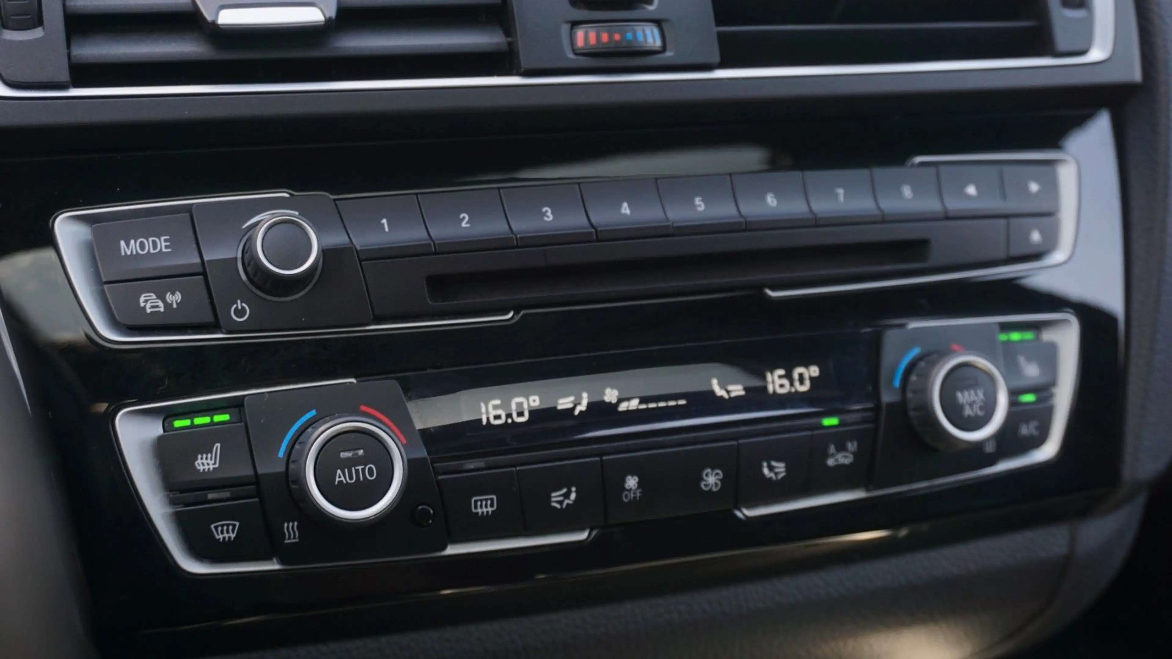 BMW 125 i M Sport DKG*PDC*LED*GSD*KEYLESS*MEMORY*TOP — photo 16