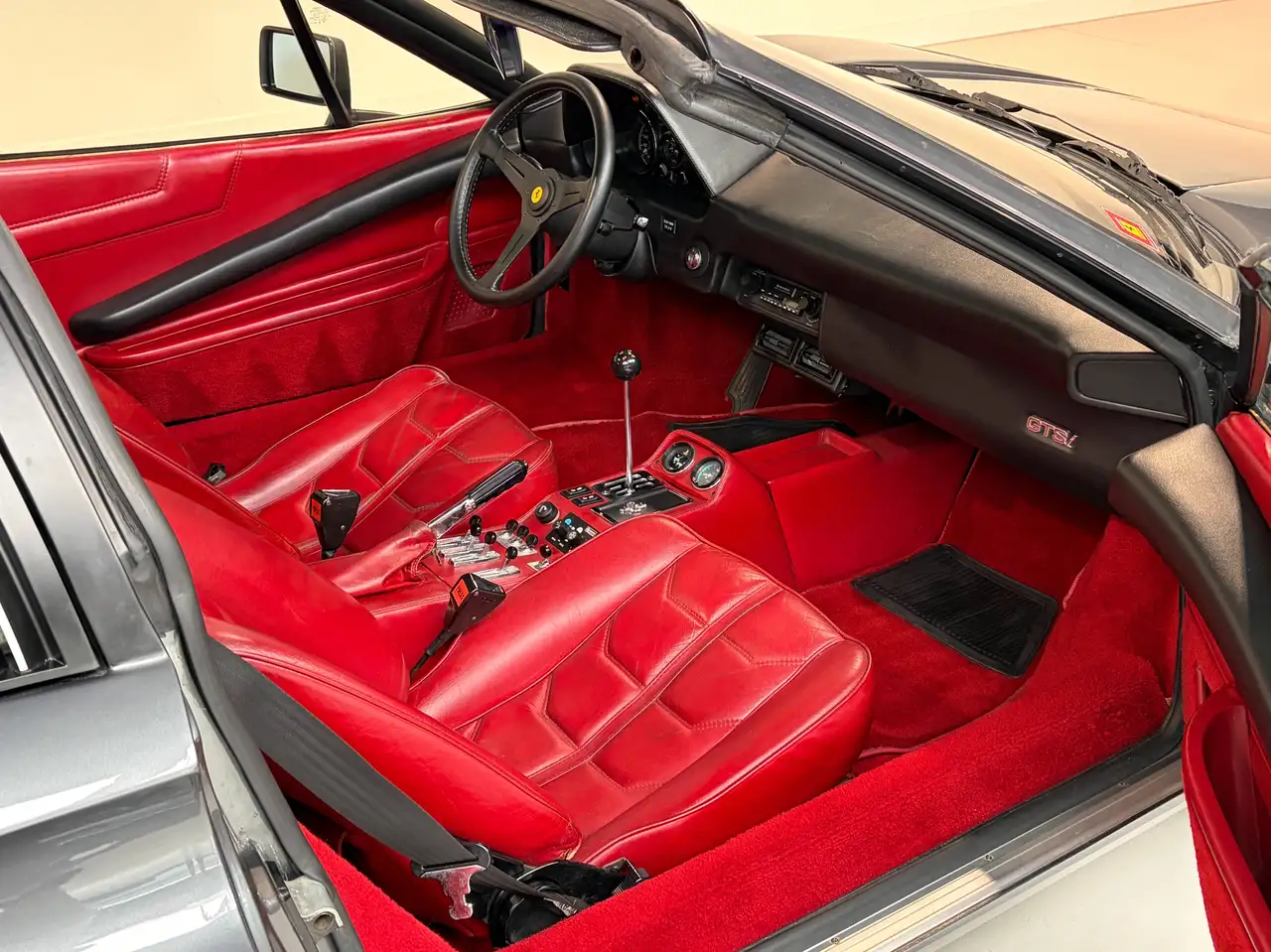 Ferrari 308 GTSi 27.000KM!, foto 6