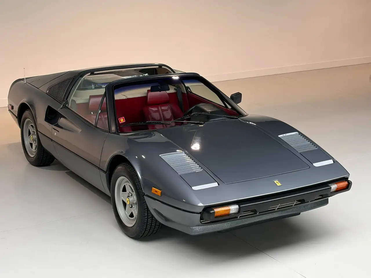 Ferrari 308 GTSi 27.000KM!, foto 10