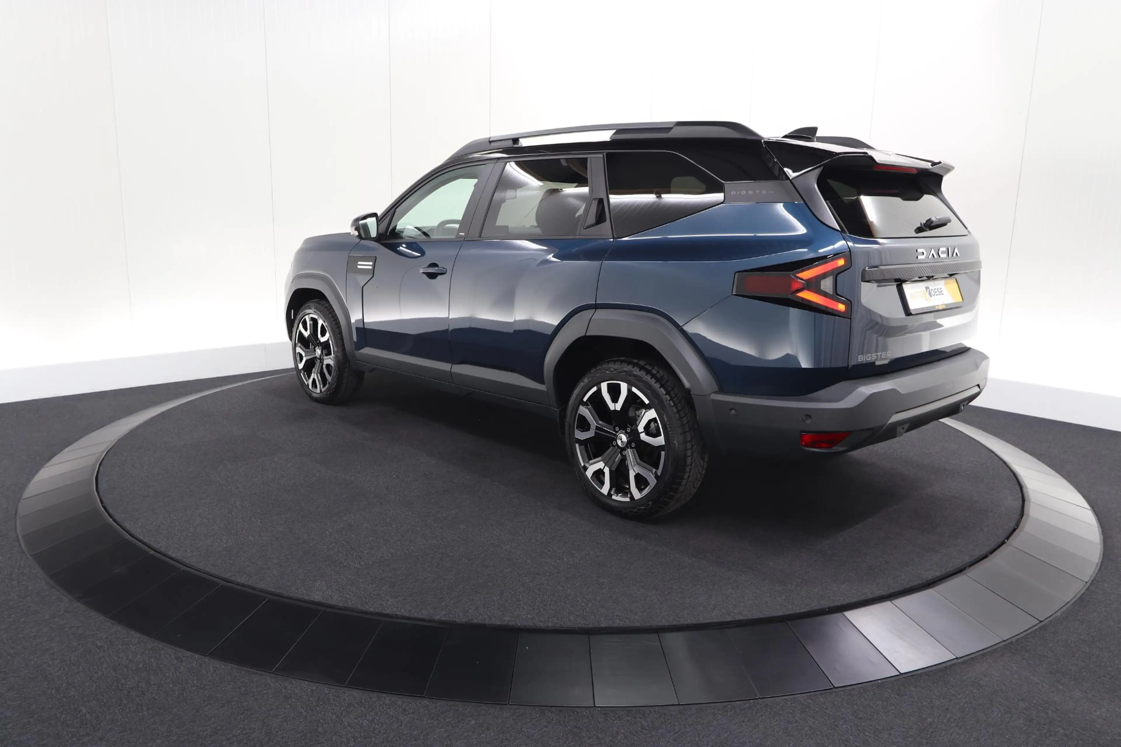 Dacia Bigster 1.8 Hybrid 155 Journey | 360 Camera | Adaptieve Cr — photo 12