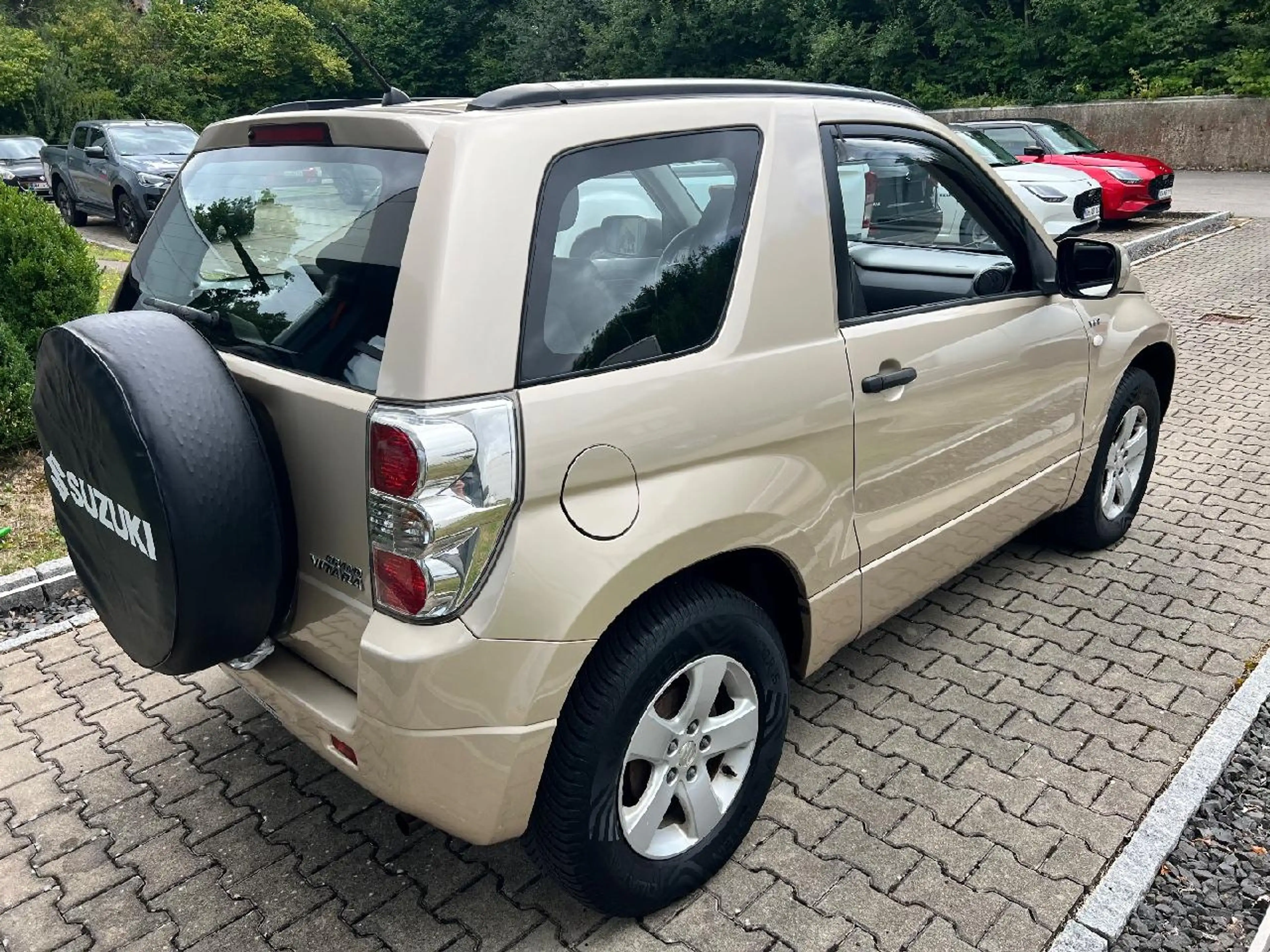 Suzuki Grand Vitara 1.6 Comfort — photo 3