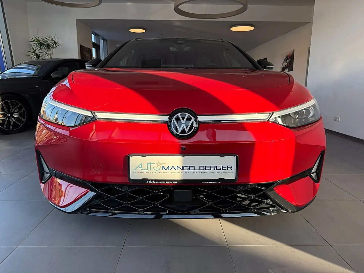 Volkswagen ID.7 Tourer GTX 4Motion 250 kW / 86kWh  , Komfortpak... Rot - 2