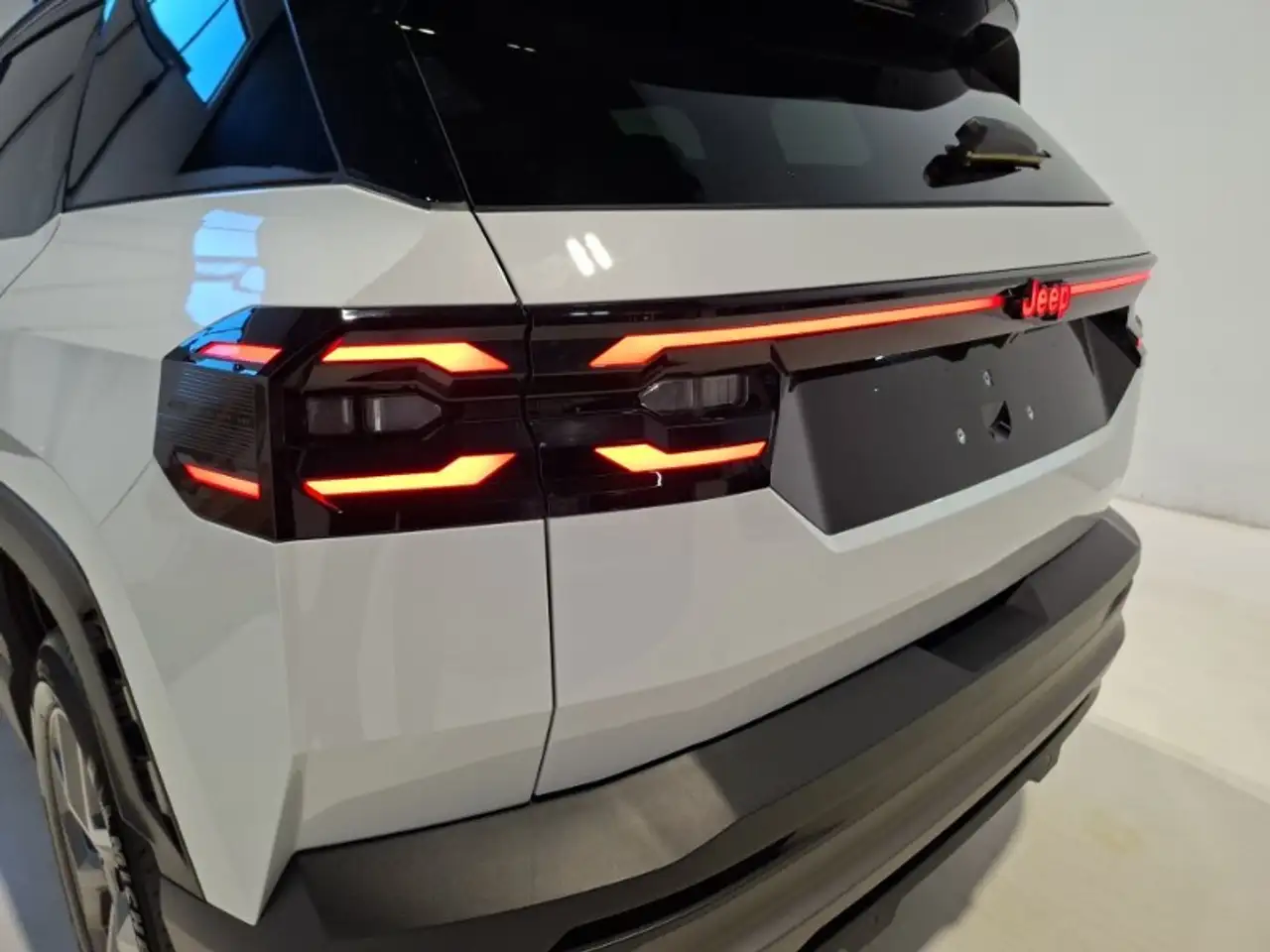 Jeep Compass 2026 — фото 10