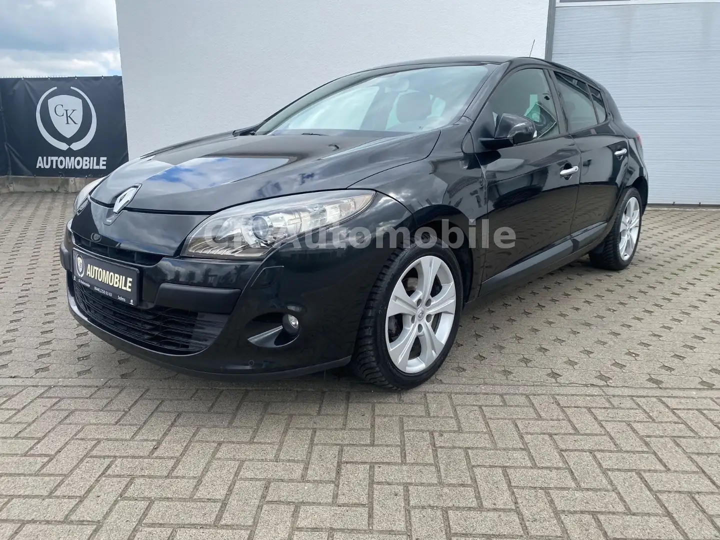 Renault Megane III Lim. 5-trg. Dynamique/Klima/Bi-Xenon Noir - 1