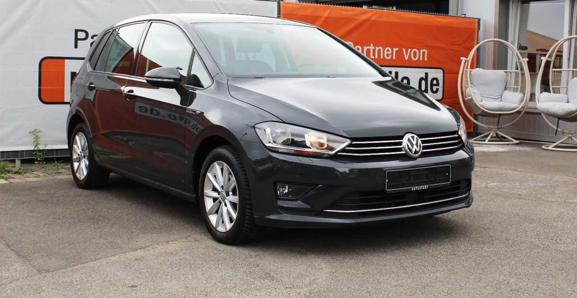 Volkswagen Golf Sportsvan *Tüv&Inspektion Neu*Navi*Sitzheiz* Grau - 1
